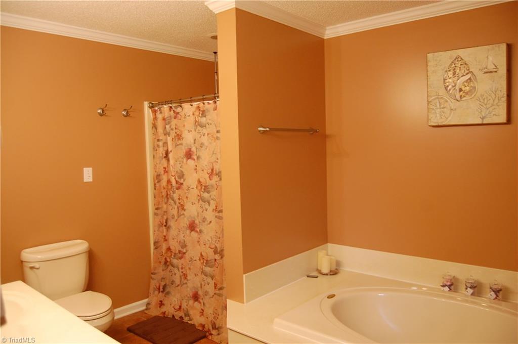 2424 City Lake Road Lexington, NC 27295 - Photo 10 of 28 Gallery Image 10