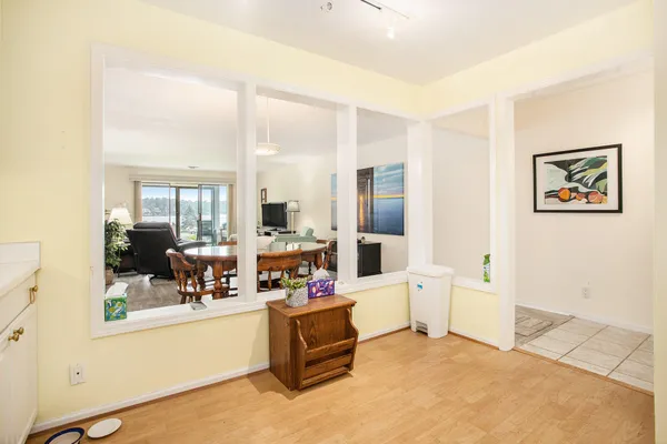 $210,900 | 225 West Columbia Avenue, Unit 6, Battle Creek, MI 49015