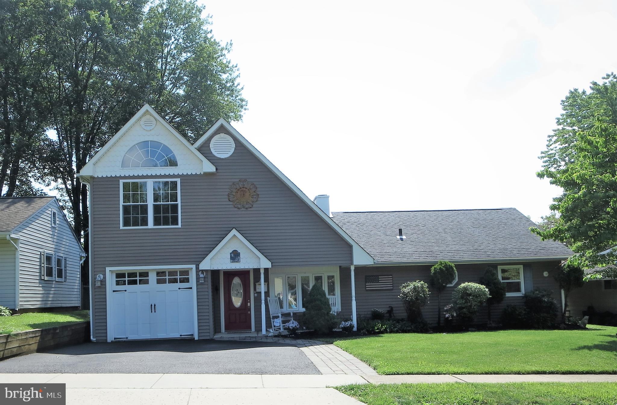 122 Andover Road Fairless Hills, PA 19030 - Photo 2 of 33 Gallery Image 2