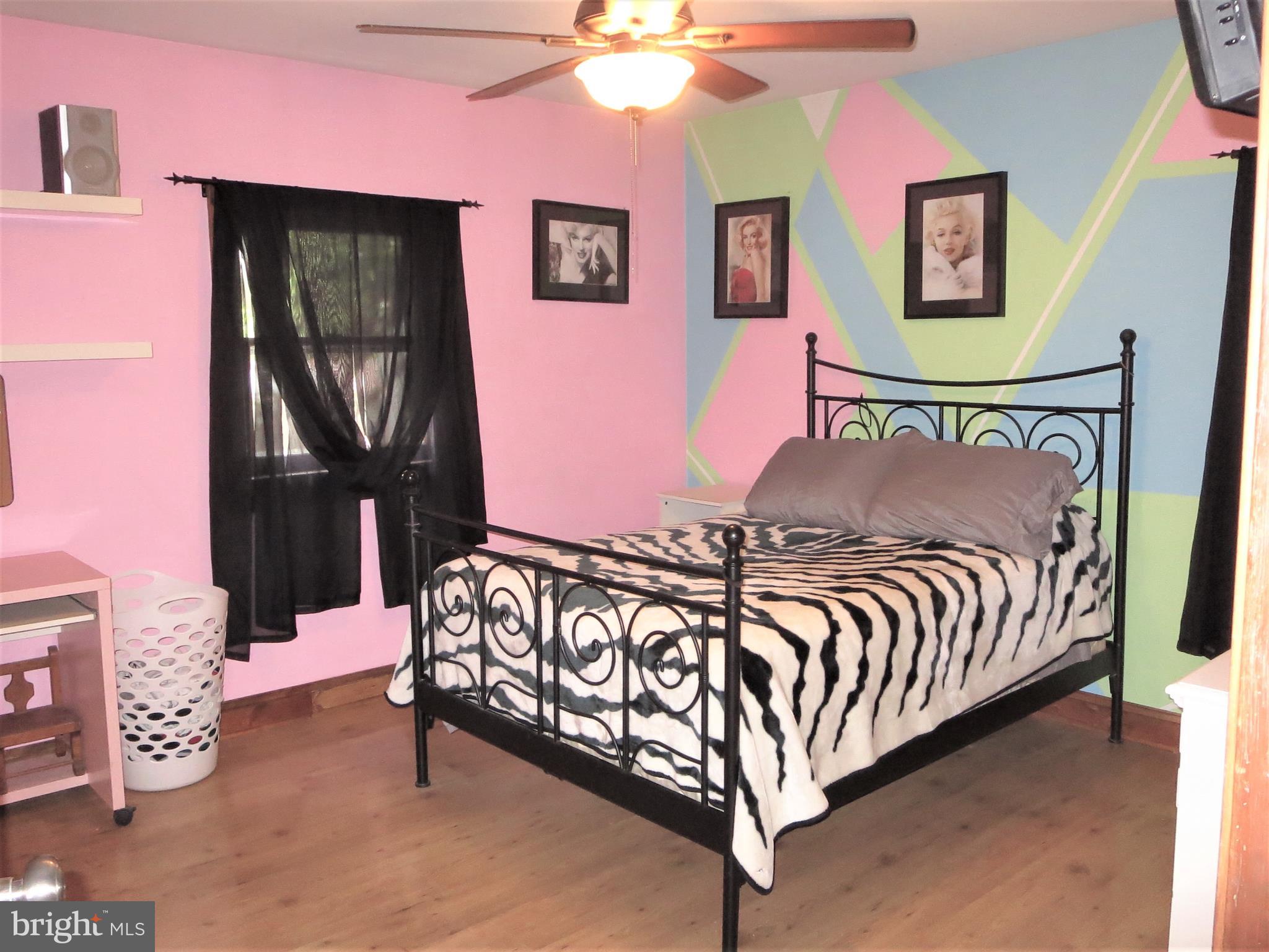 122 Andover Road Fairless Hills, PA 19030 - Photo 27 of 33 First floor bedroom