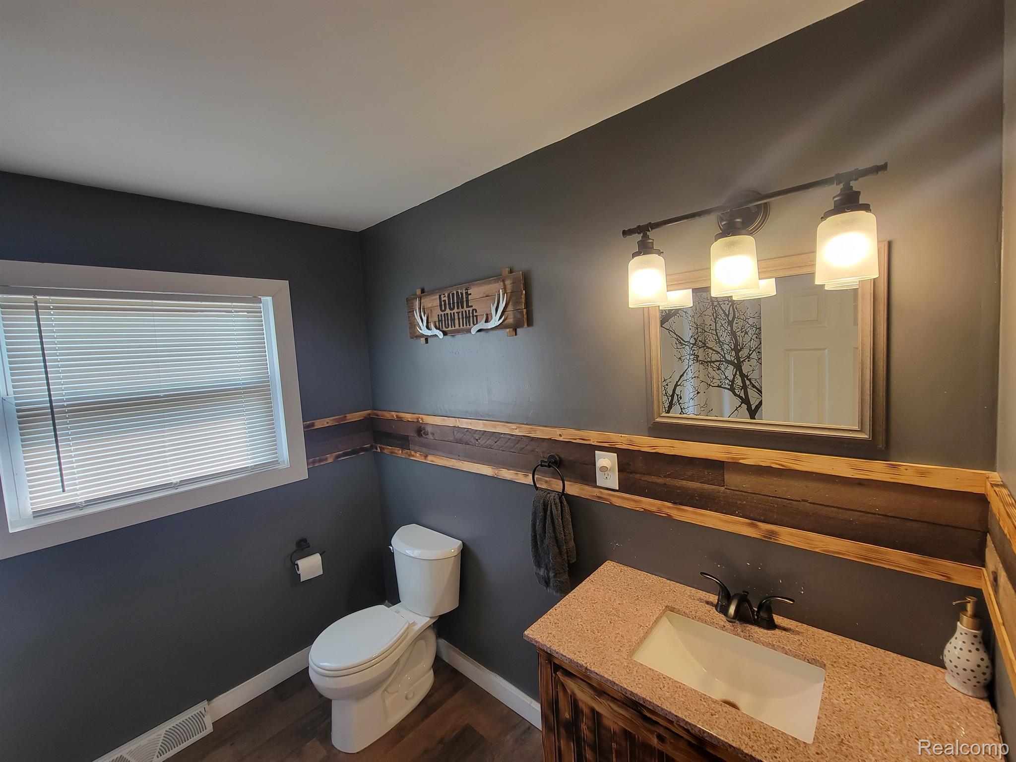 4265 Howe Road Grand Blanc, MI 48439 - Photo 13 of 23 Full Bath