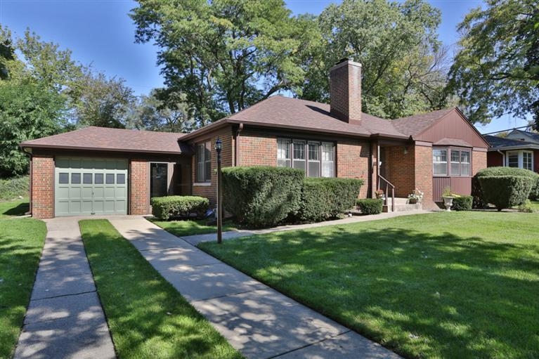 2243 Ridgewood Street Highland, IN 46322 - Photo 1 of 10 767x511