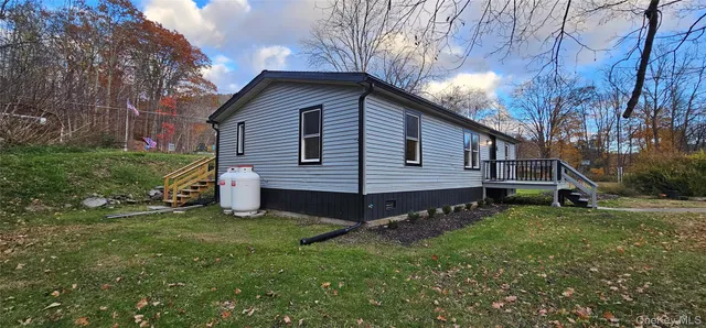 $174,900 | 25 Railroad Avenue, Long Eddy, NY 12760
