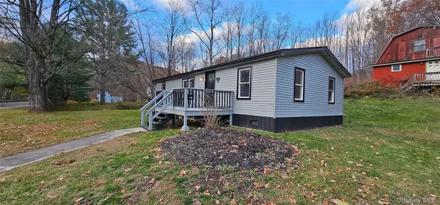 $174,900 | 25 Railroad Avenue, Long Eddy, NY 12760