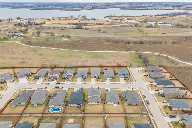 $375,000 | 1404 Fremont Trail, Cleburne, TX 76033