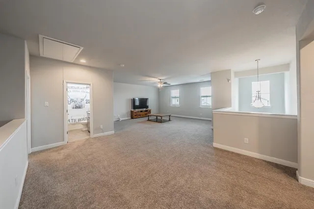 $375,000 | 1404 Fremont Trail, Cleburne, TX 76033