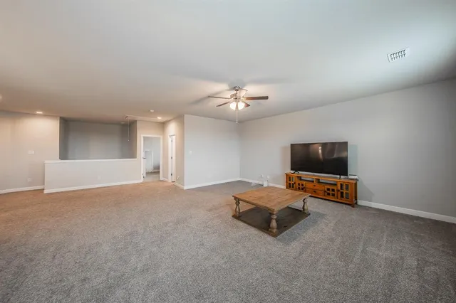 $375,000 | 1404 Fremont Trail, Cleburne, TX 76033