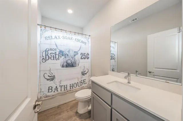 $375,000 | 1404 Fremont Trail, Cleburne, TX 76033