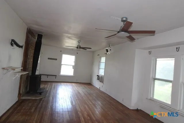 $318,000 | 340 Pecan Street, Kempner, TX 76539