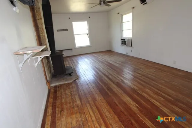 $318,000 | 340 Pecan Street, Kempner, TX 76539