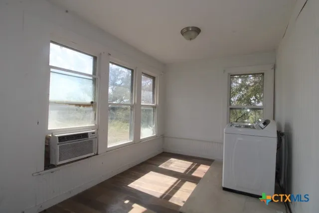 $318,000 | 340 Pecan Street, Kempner, TX 76539