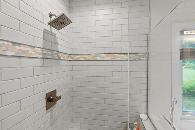 $475,000 | 910 East Evergreen Street, Isle, MN 56342