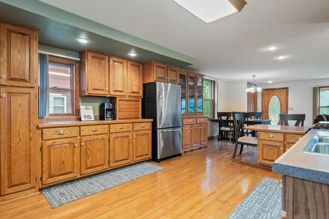 $475,000 | 910 East Evergreen Street, Isle, MN 56342