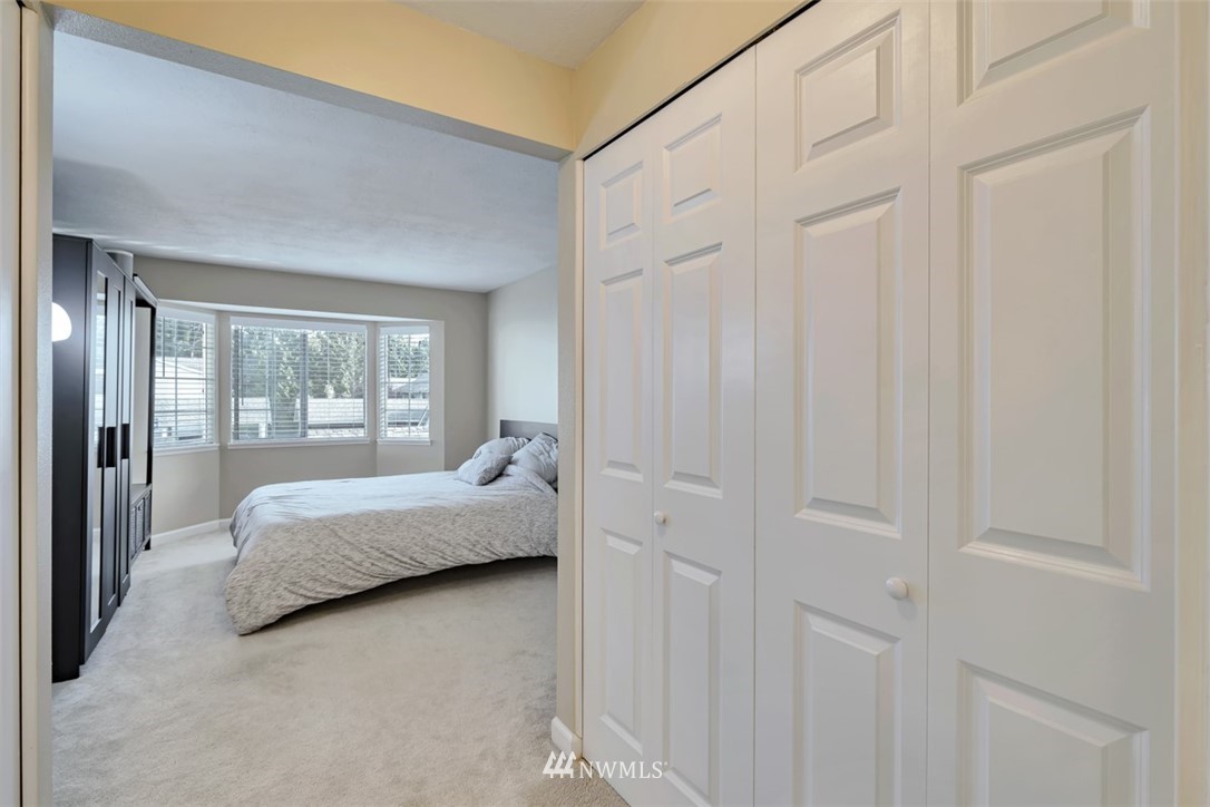 10809 Southeast 172nd Street, Unit 1D Renton, WA 98055 - Photo 18 of 25