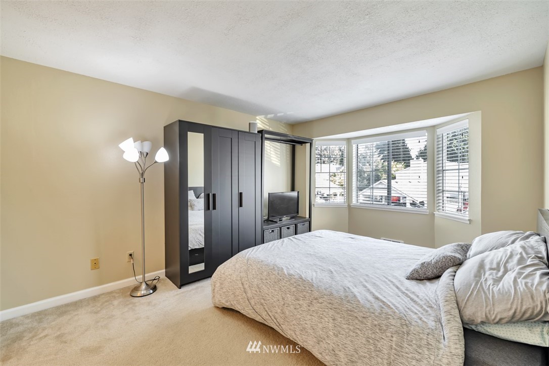 10809 Southeast 172nd Street, Unit 1D Renton, WA 98055 - Photo 20 of 25