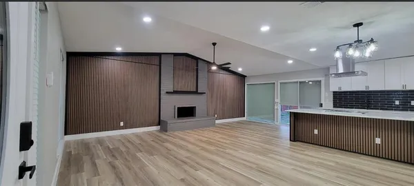 $2,500 | 2013 Aspen Lane, Garland, TX 75044