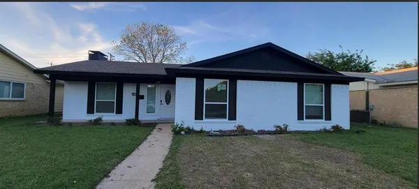 $2,500 | 2013 Aspen Lane, Garland, TX 75044