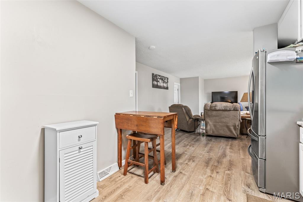 3153 Crystal Cir Drive High Ridge, MO 63049 - Photo 7 of 26