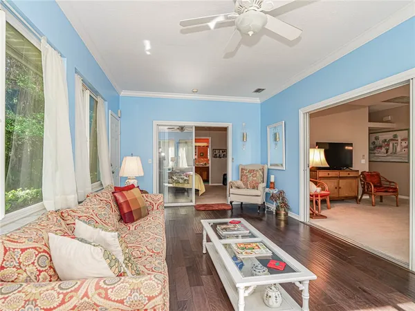 $1,950 | 335 Hawthorne Lane, Vero Beach, FL 32962