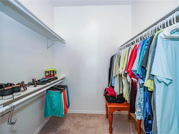 $1,950 | 335 Hawthorne Lane, Vero Beach, FL 32962