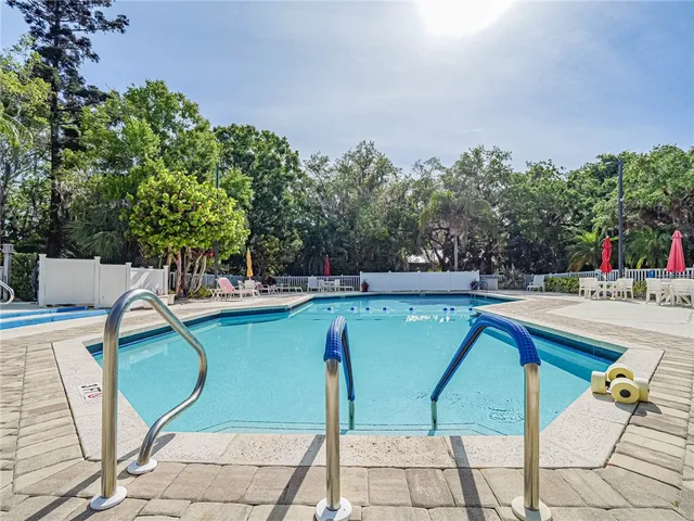 $1,950 | 335 Hawthorne Lane, Vero Beach, FL 32962