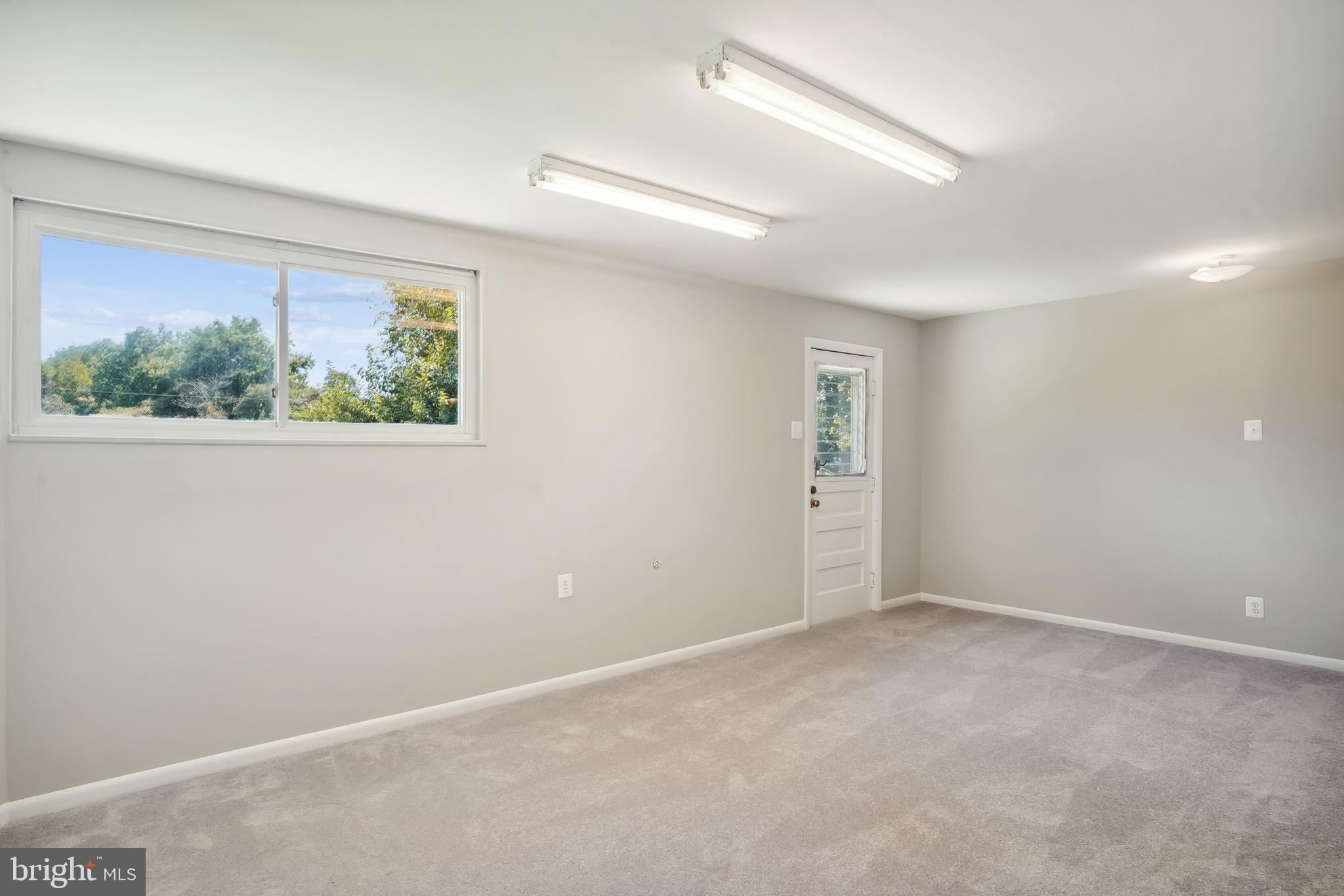 12805 Layhill Road Silver Spring, MD 20906 - Photo 26 of 71 Lower Level 4th Bedroom w/Separate Entrance