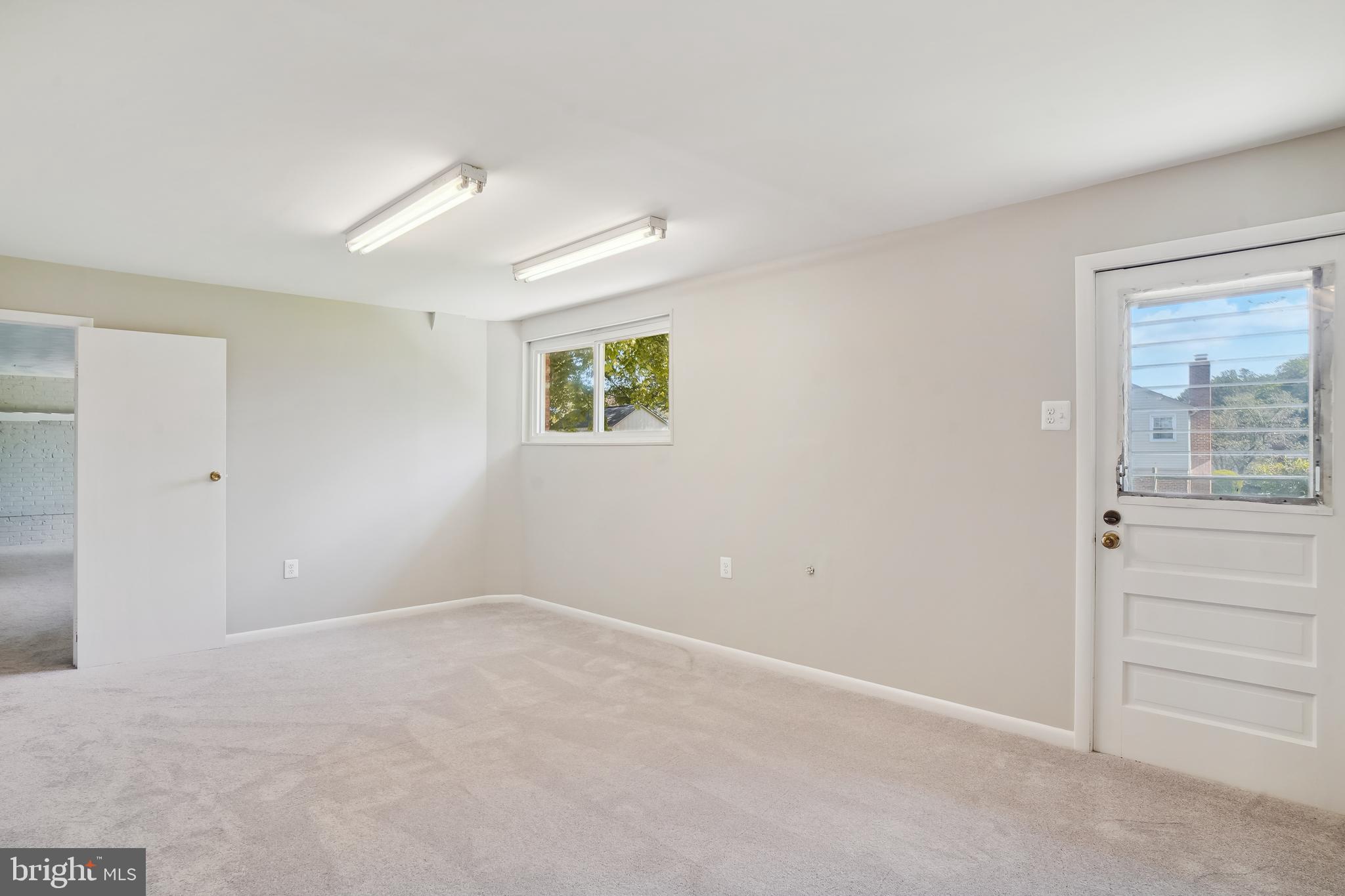 12805 Layhill Road Silver Spring, MD 20906 - Photo 27 of 71 Lower Level 4th Bedroom