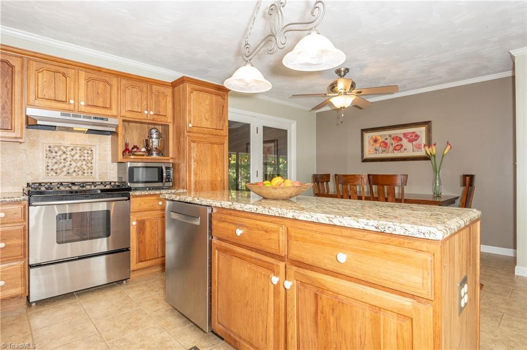 345 Johns Road Lexington, NC 27295 - Photo 6 of 27 Gallery Image 6
