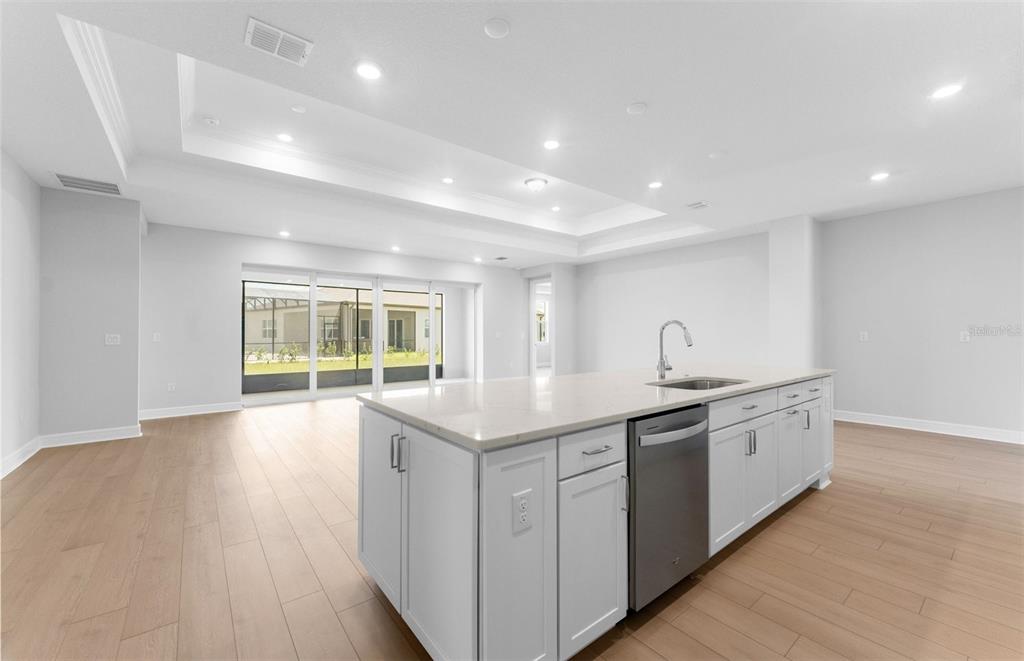 5461 Southwest 87th Terrace Ocala, FL 34481 - Photo 4 of 37