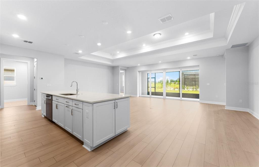 5461 Southwest 87th Terrace Ocala, FL 34481 - Photo 5 of 37