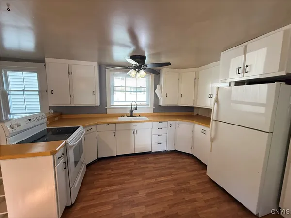 $99,999 | 618 Montgomery Street, Ogdensburg, NY 13669