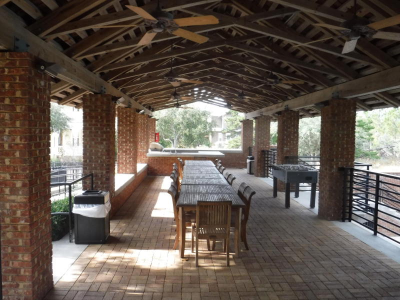 pavillion.tables