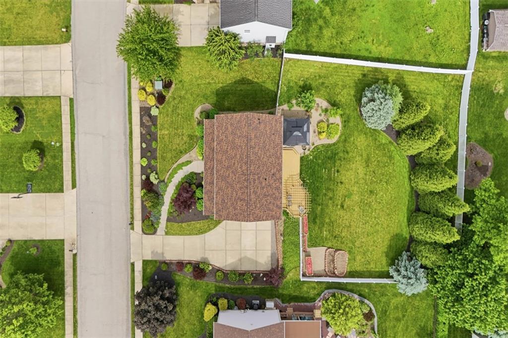 4003 Oak Point Circle McKees Rocks, PA 15136 - Photo 46 of 50 Aerial photography highlights the home’s spacious fenced yard, outdoor entertaining areas, and beautifully maintained lot positioning within the neighborhood. The cul-de-sac setting adds to the home’s peaceful suburban appeal.