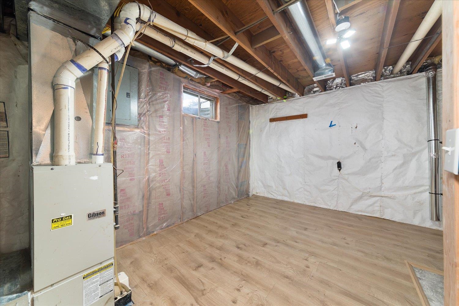 611 East Bismark Avenue Spokane, WA 99208 - Photo 23 of 35