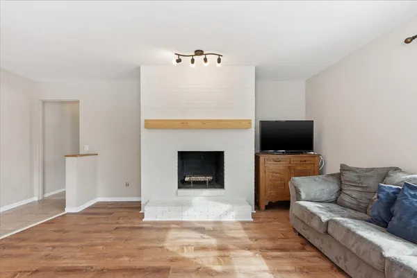 $325,000 | 406 4th Street South, Buffalo, MN 55313