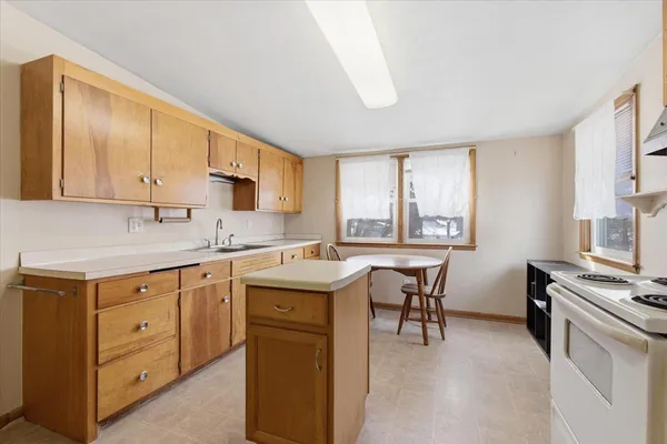 $325,000 | 406 4th Street South, Buffalo, MN 55313