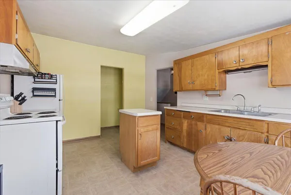 $325,000 | 406 4th Street South, Buffalo, MN 55313