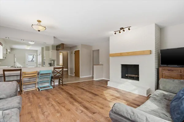 $325,000 | 406 4th Street South, Buffalo, MN 55313