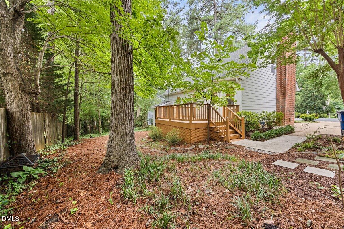 4404 Lancashire Drive Raleigh, NC 27613 - Photo 29 of 37 32-2A1A1834