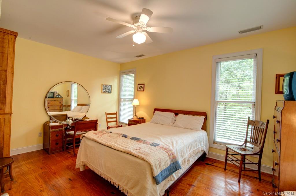 651 Howards Bridge Road Union Grove, NC 28689 - Photo 11 of 21 Gallery Image 11