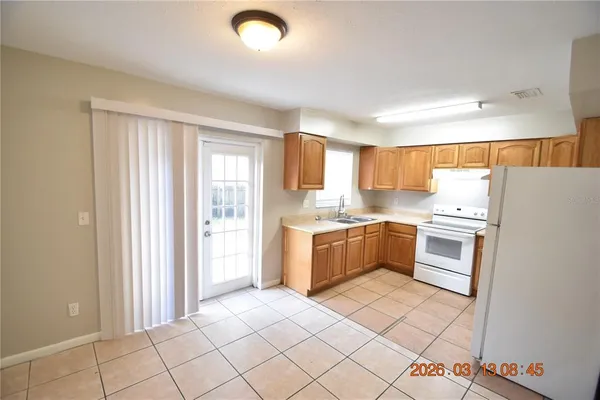 $1,950 | 4711 East Serena Drive, Tampa, FL 33617
