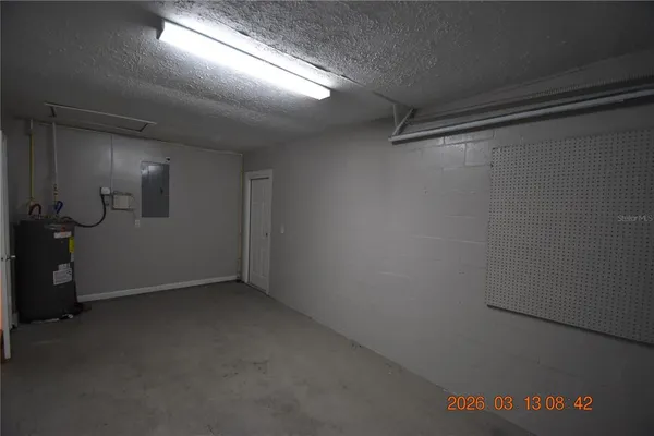 $1,950 | 4711 East Serena Drive, Tampa, FL 33617