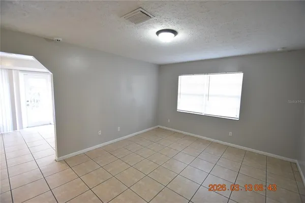 $1,950 | 4711 East Serena Drive, Tampa, FL 33617