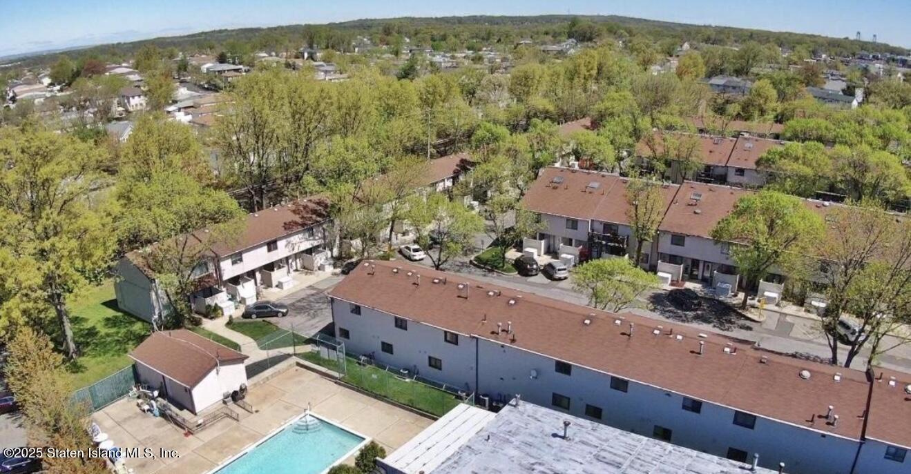 4185 Amboy Road, Unit 2 Staten Island, NY 10308 - Photo 32 of 32 IMG_4674