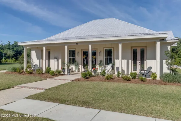 $669,900 | 122 Seaside Oaks Drive, Pass Christian, MS 39571