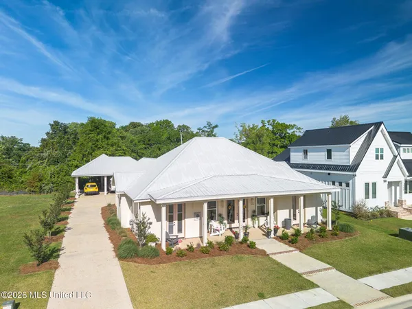 $669,900 | 122 Seaside Oaks Drive, Pass Christian, MS 39571