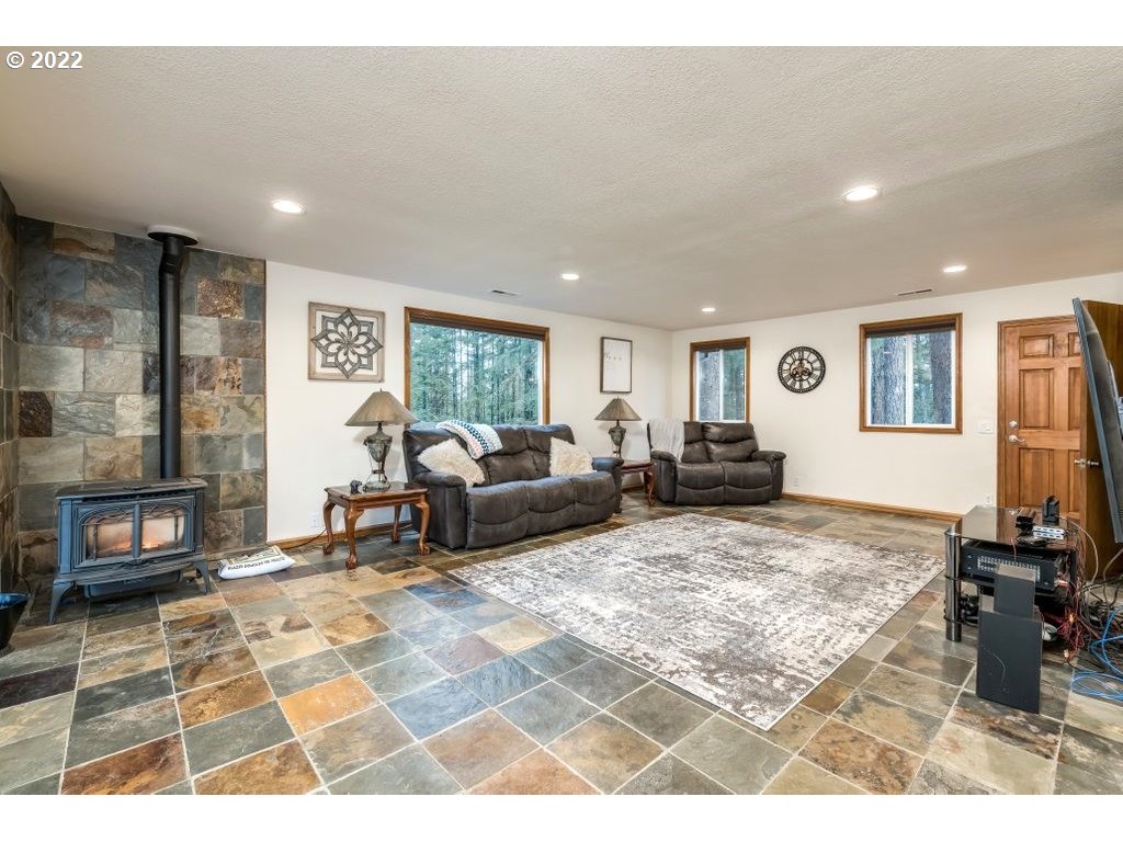 23161 South Schieffer Road Colton, OR 97017 - Photo 11 of 30 Gallery Image 11