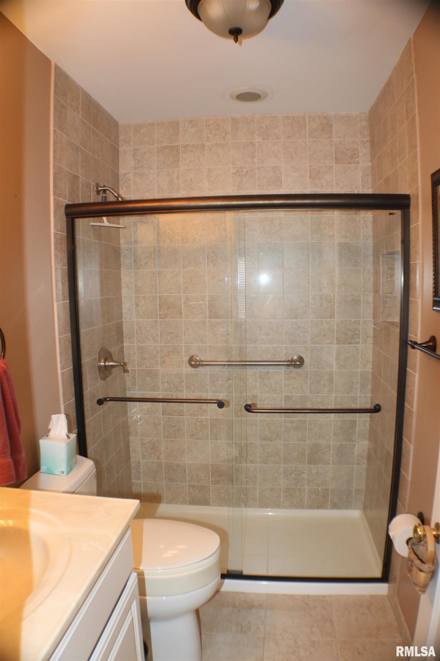 2144 Marland Street Springfield, IL 62702 - Photo 8 of 19