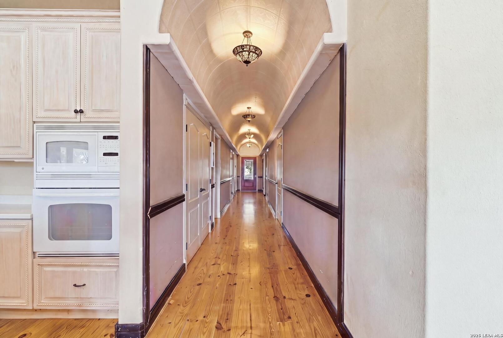 3966 Ranch Road 335 Uvalde, TX 78801 - Photo 11 of 47 Gallery Image 11