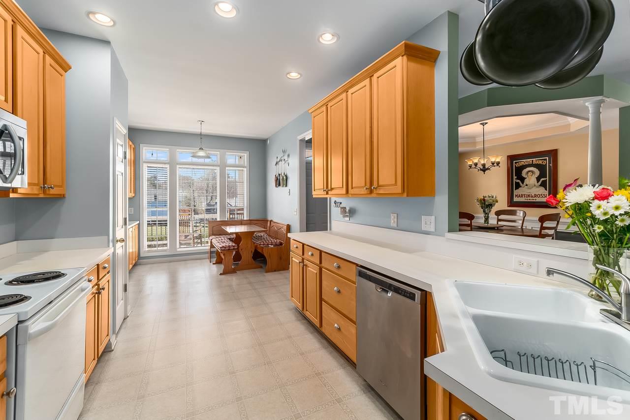 2601 Tryon Pines Drive Raleigh, NC 27603 - Photo 9 of 28 Gallery Image 9